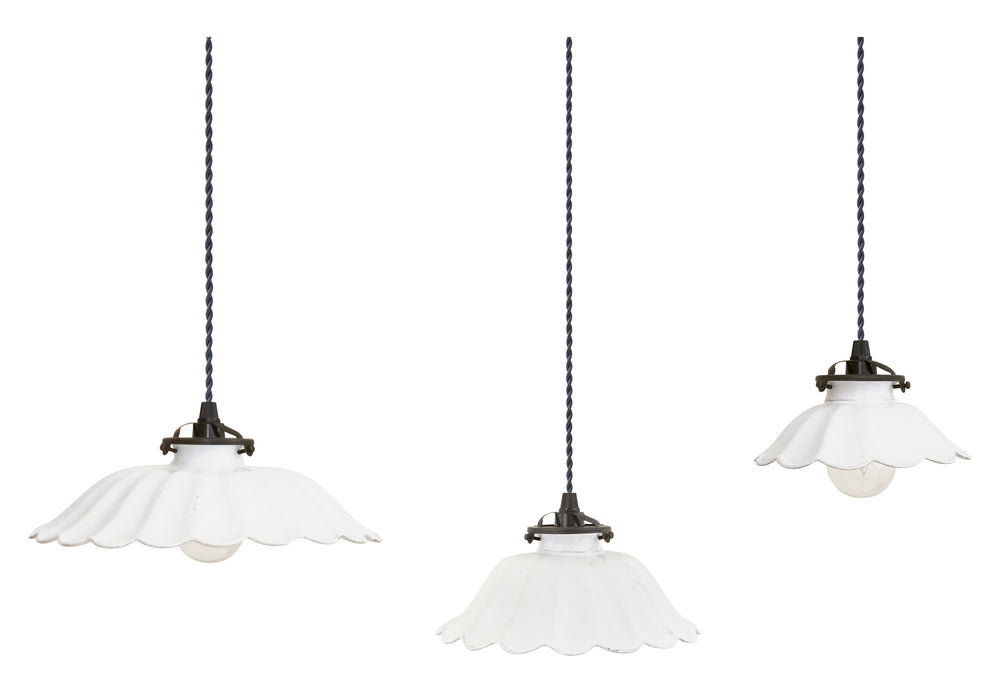 Astier de Villatte Marguerite Pendants