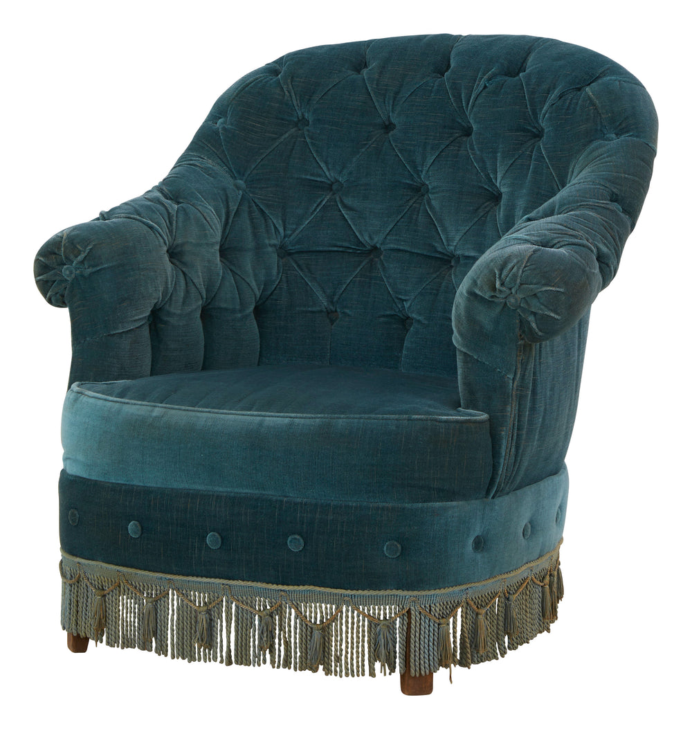 Antique Velvet Tufted Chair